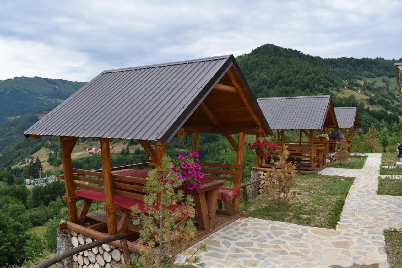 Gradine - Katun kamp Villa Plav Bagian luar foto