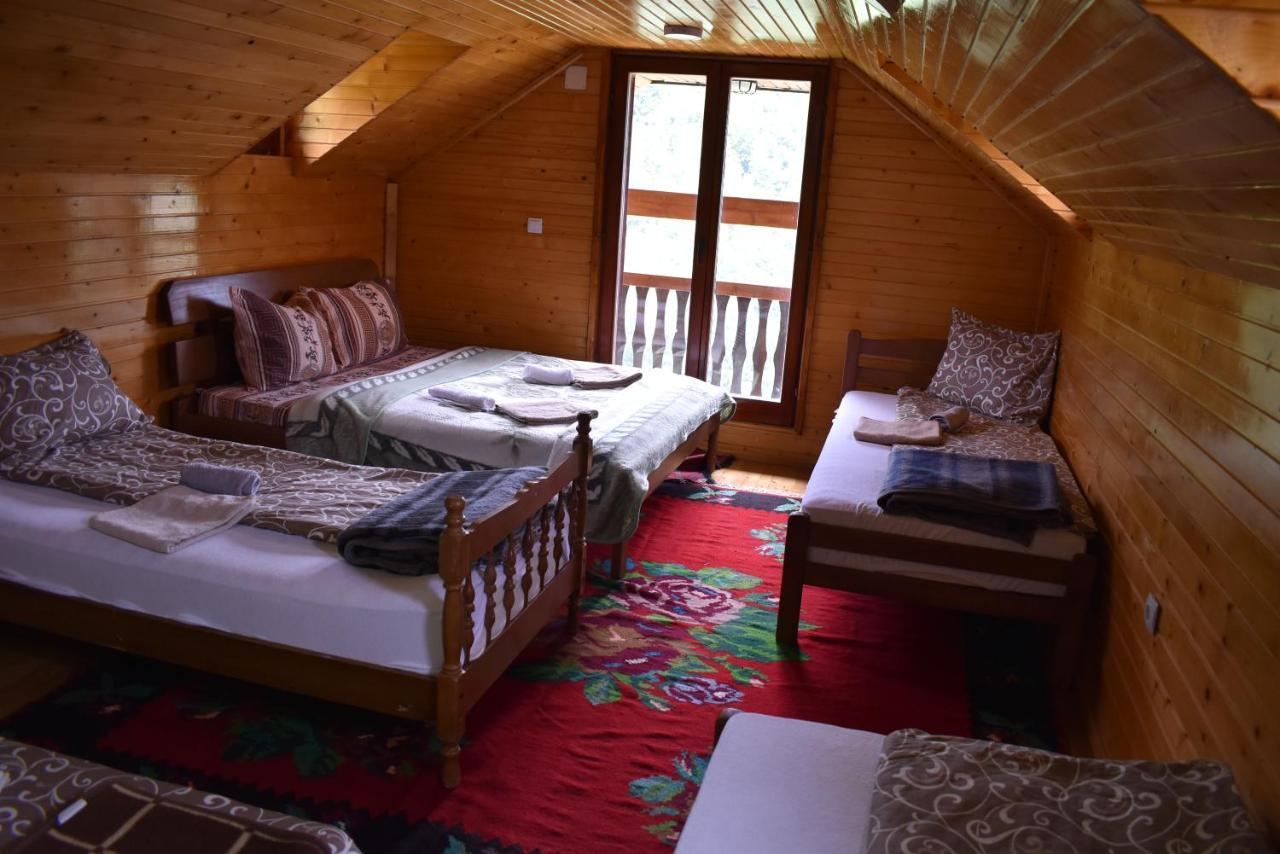 Gradine - Katun kamp Villa Plav Bagian luar foto