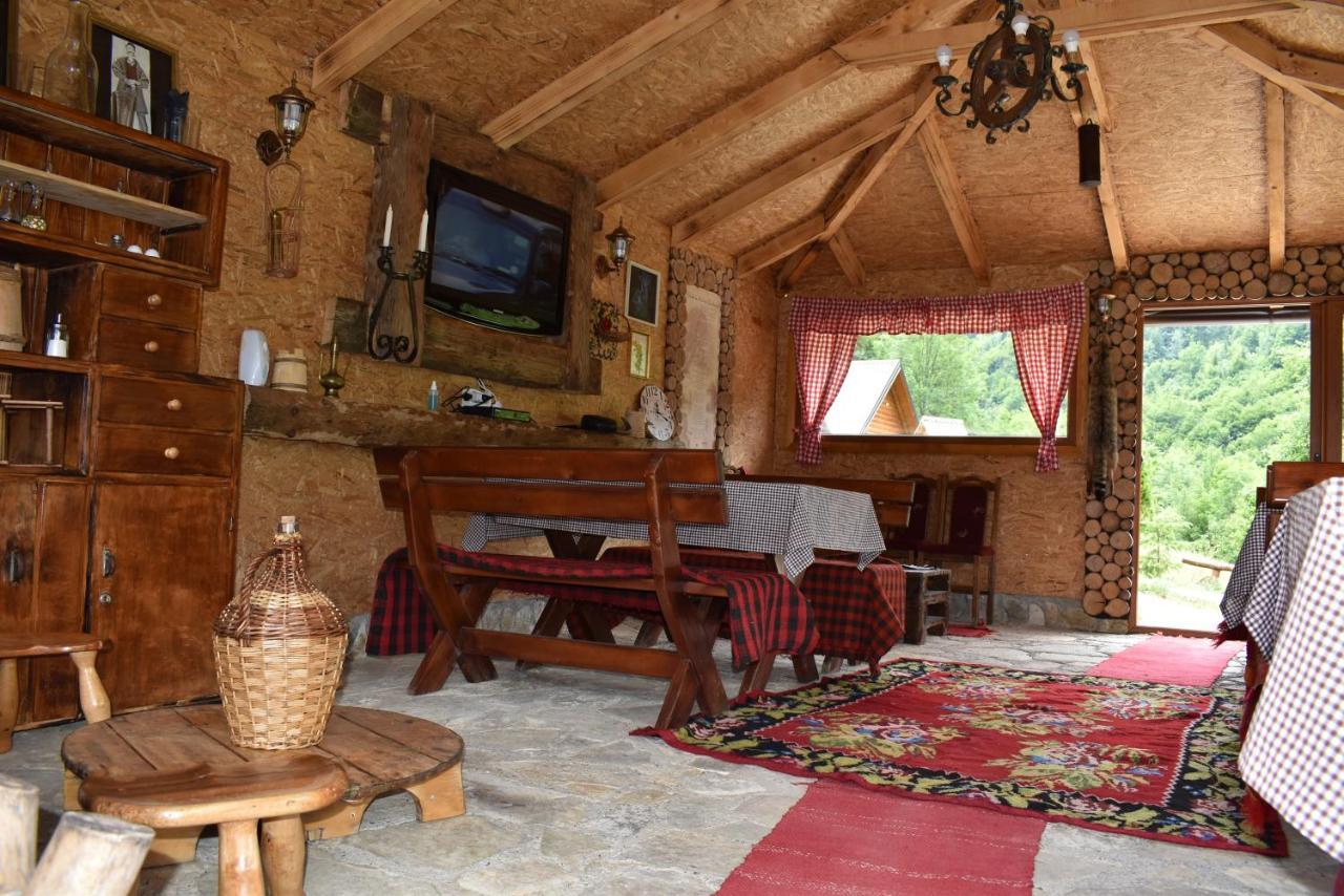 Gradine - Katun kamp Villa Plav Bagian luar foto