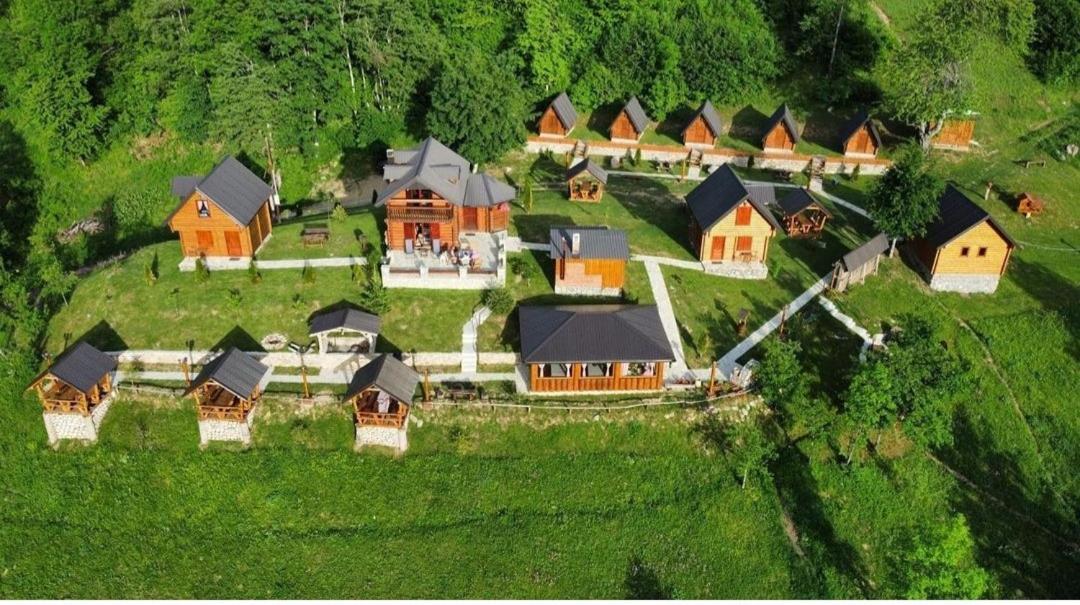 Gradine - Katun kamp Villa Plav Bagian luar foto